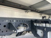 いすゞエルフ冷凍車（冷蔵車）小型（2t・3t）[写真20]