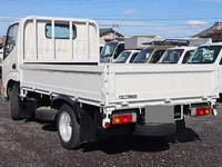 トヨタトヨエース平ボディ小型（2t・3t）[写真02]