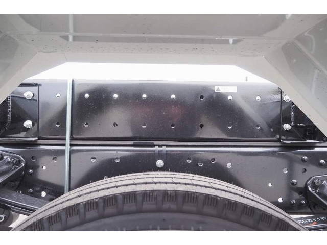 三菱ふそうファイターコンテナ専用車中型（4t）[写真13]