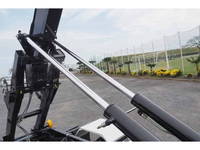 三菱ふそうファイターコンテナ専用車中型（4t）[写真10]