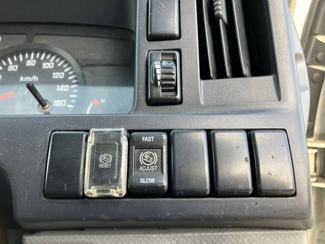 いすゞエルフアルミバン小型（2t・3t）[写真36]