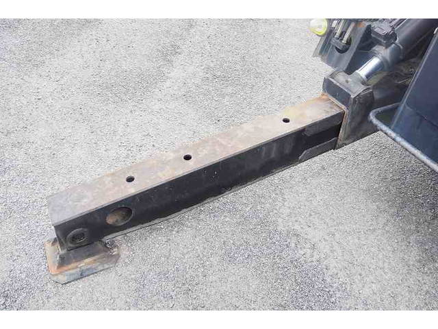 三菱ふそうファイタートラッククレーン中型（4t）[写真10]