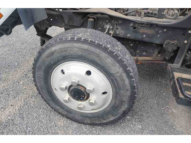 三菱ふそうファイタートラッククレーン中型（4t）[写真21]