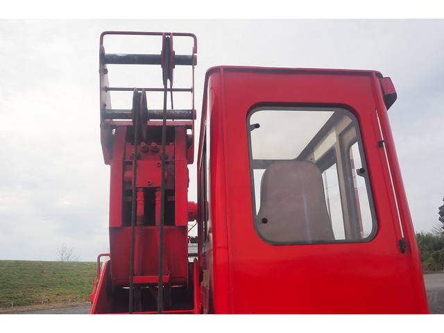 三菱ふそうファイタートラッククレーン中型（4t）[写真27]