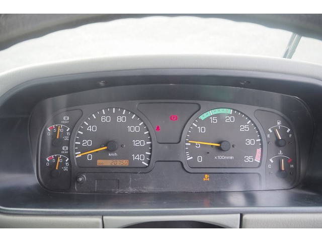 三菱ふそうファイタートラッククレーン中型（4t）[写真38]