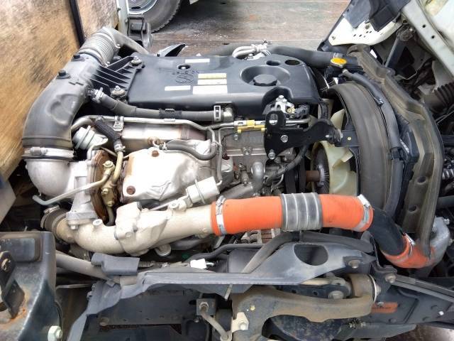 いすゞエルフ平ボディ小型（2t・3t）[写真17]