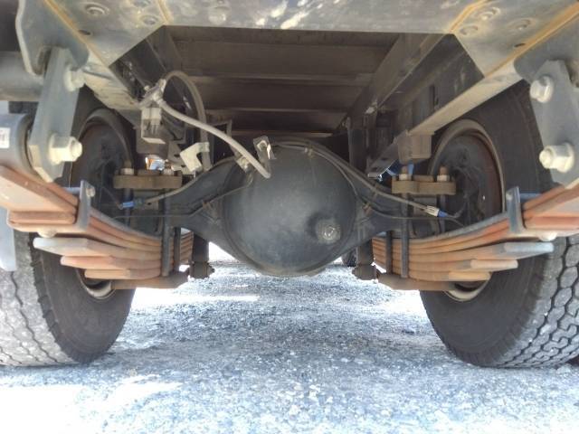 いすゞエルフ平ボディ小型（2t・3t）[写真20]