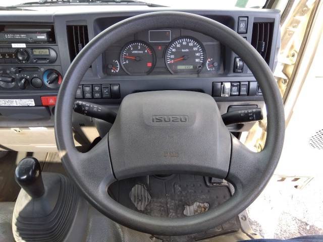 いすゞエルフ平ボディ小型（2t・3t）[写真27]