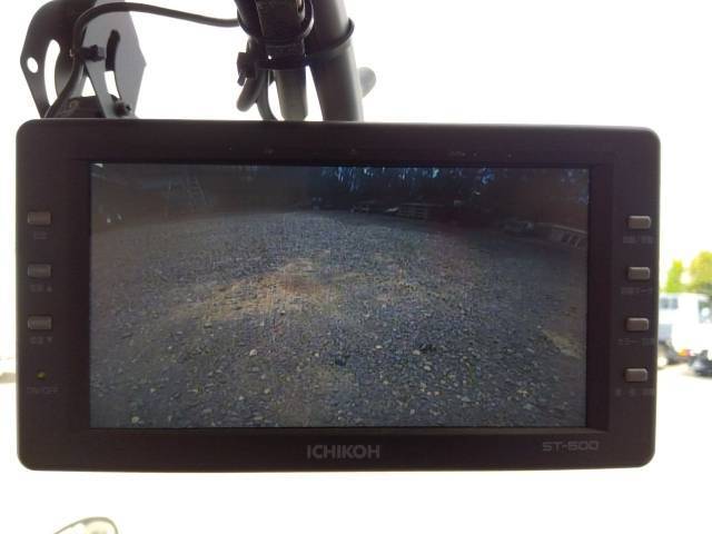 いすゞエルフ平ボディ小型（2t・3t）[写真33]