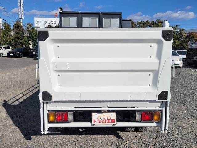 いすゞエルフ平ボディ小型（2t・3t）[写真09]