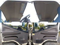 三菱ふそうキャンター平ボディ小型（2t・3t）[写真31]