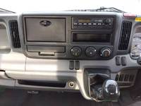 三菱ふそうキャンター平ボディ小型（2t・3t）[写真37]