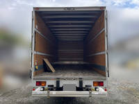 いすゞフォワードアルミバン中型（4t）[写真10]