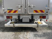 いすゞフォワードアルミバン中型（4t）[写真17]