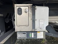 いすゞフォワードアルミバン中型（4t）[写真20]