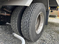 いすゞフォワードアルミバン中型（4t）[写真23]