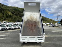 三菱ふそうキャンターダンプ小型（2t・3t）[写真10]