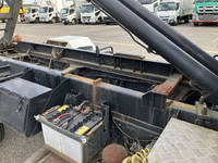 三菱ふそうファイターコンテナ専用車中型（4t）[写真13]