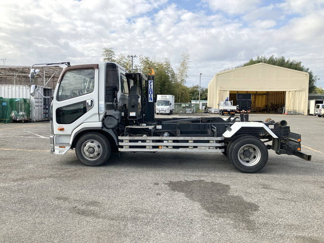 三菱ふそうファイターコンテナ専用車中型（4t）[写真05]