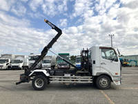 三菱ふそうファイターコンテナ専用車中型（4t）[写真06]