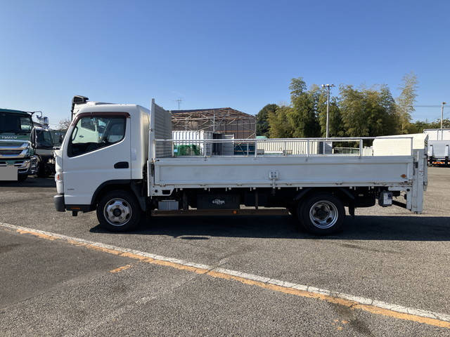 三菱ふそうキャンター平ボディ小型（2t・3t）[写真05]