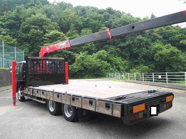 UDトラックスコンドルセルフクレーン4段増トン（6t・8t）[写真11]