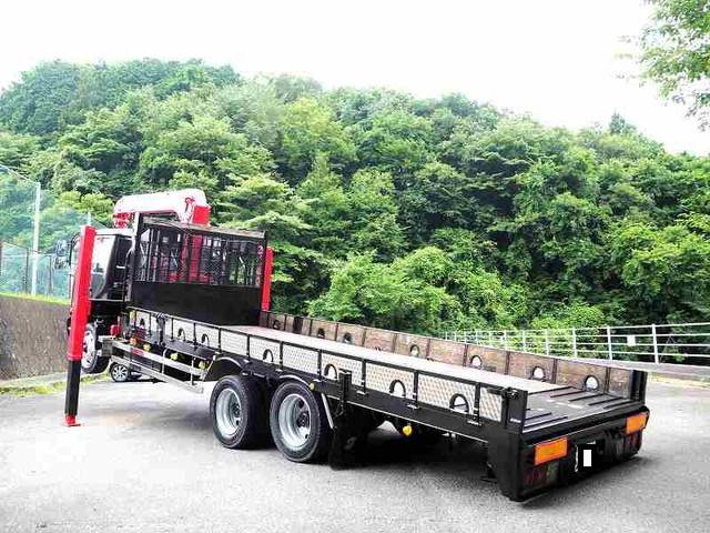 UDトラックスコンドルセルフクレーン4段増トン（6t・8t）[写真02]