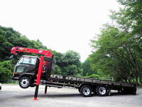 UDトラックスコンドルセルフクレーン4段増トン（6t・8t）[写真06]