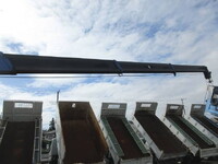 三菱ふそうキャンタークレーン4段小型（2t・3t）[写真15]