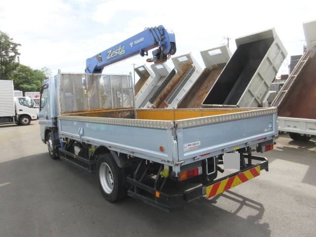 三菱ふそうキャンタークレーン4段小型（2t・3t）[写真05]