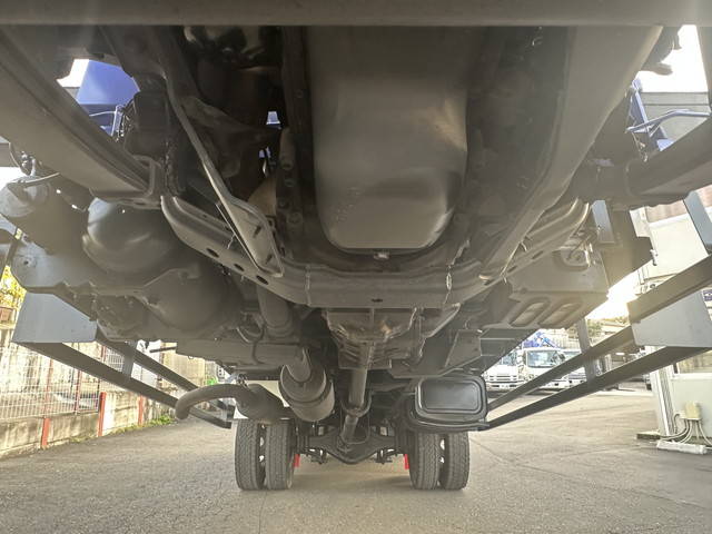 日野レンジャーセルフクレーン3段中型（4t）[写真11]