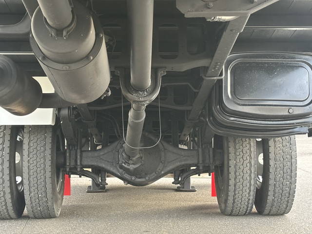 日野レンジャーセルフクレーン3段中型（4t）[写真12]