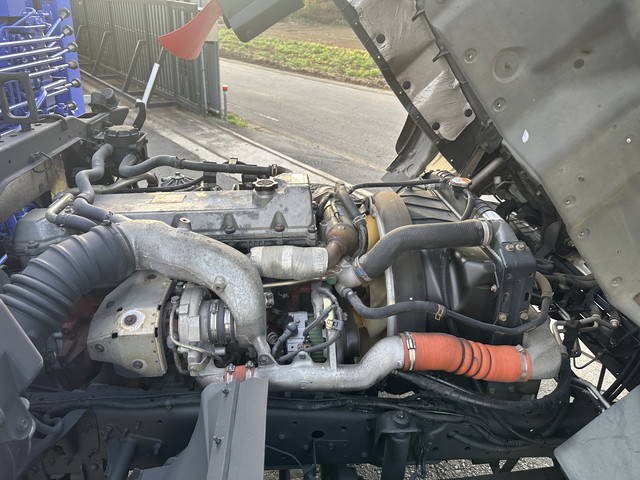 日野レンジャーセルフクレーン3段中型（4t）[写真24]