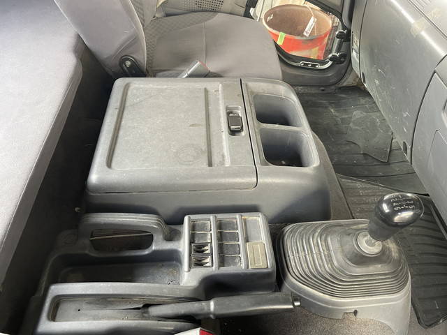 いすゞフォワードクレーン4段中型（4t）[写真34]