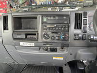 いすゞフォワードクレーン4段中型（4t）[写真35]