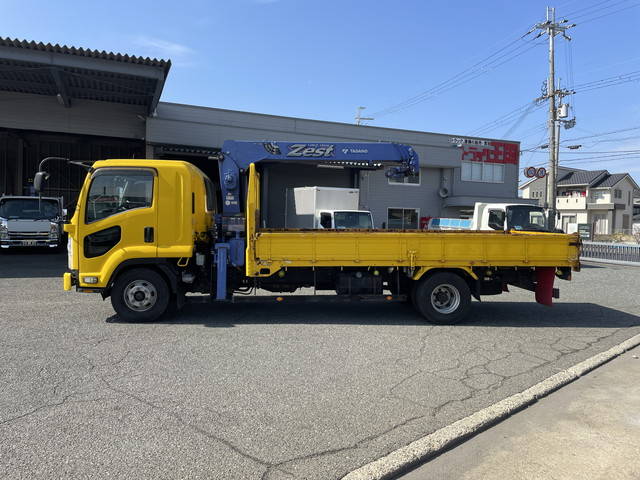 いすゞフォワードクレーン4段中型（4t）[写真05]