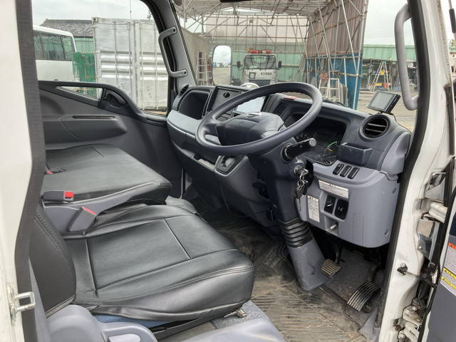 日産アトラスダブルキャブ（Wキャブ）小型（2t・3t）[写真24]