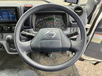 日産アトラスダブルキャブ（Wキャブ）小型（2t・3t）[写真29]