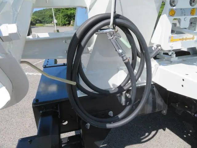 日野レンジャーミキサー車（コンクリートミキサー）増トン（6t・8t）[写真30]