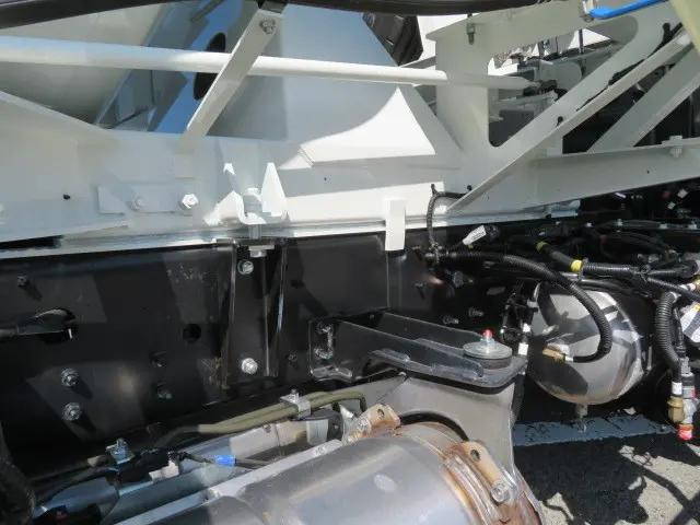 日野レンジャーミキサー車（コンクリートミキサー）増トン（6t・8t）[写真37]