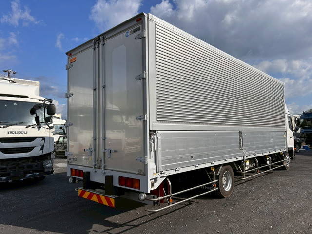 日野レンジャーアルミウイング中型（4t）[写真02]