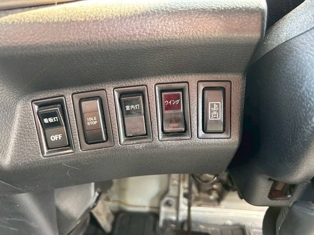 日野レンジャーアルミウイング中型（4t）[写真22]