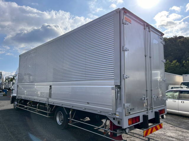 日野レンジャーアルミウイング中型（4t）[写真03]