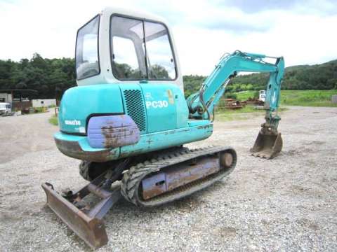 コマツユンボ（バックホー）[写真02]