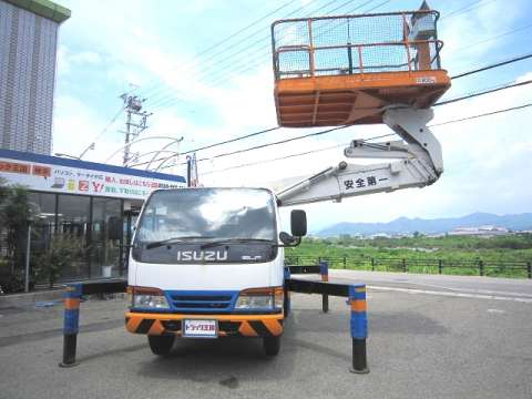 いすゞエルフ高所作業車小型（2t・3t）U-NKR66E2N [写真01]