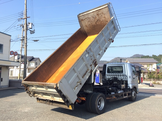三菱ふそうファイター深ダンプ（土砂禁ダンプ）増トン（6t・8t）[写真02]
