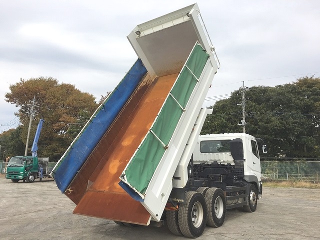 三菱ふそうスーパーグレートダンプ大型（10t）[写真02]