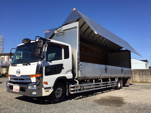 UDトラックスコンドルアルミウイング増トン（6t・8t）[写真01]