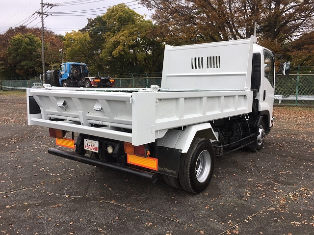 いすゞフォワードダンプ中型（4t）[写真02]