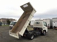 トヨタトヨエースダンプ小型（2t・3t）[写真02]